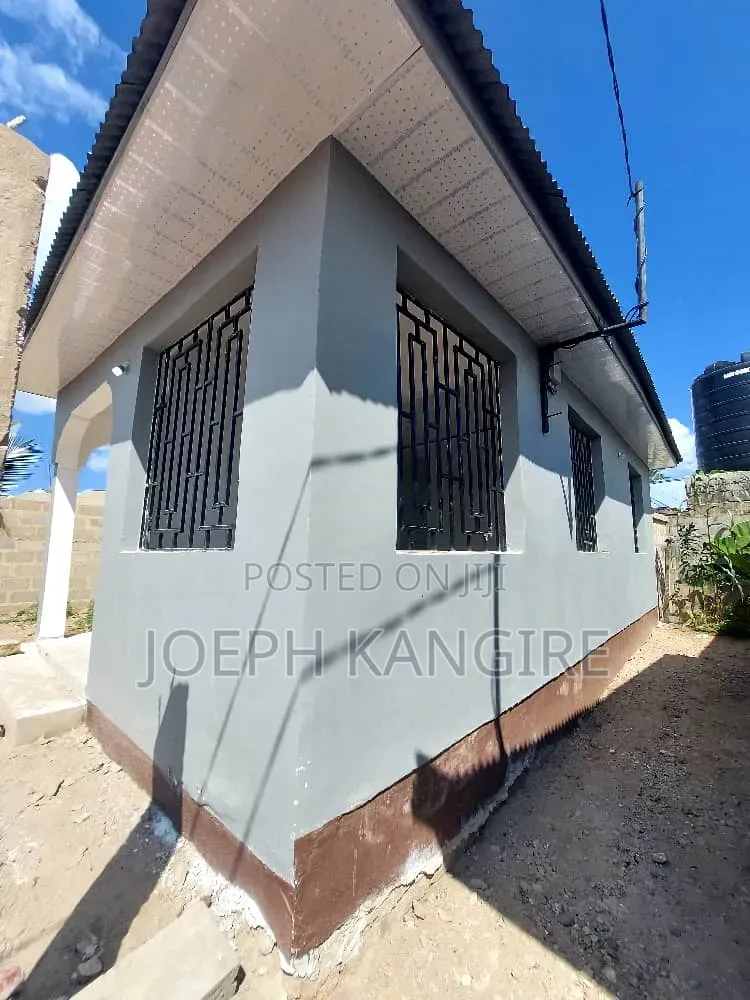 3bdrm House in Saku Ilulu, Mbagala for sale