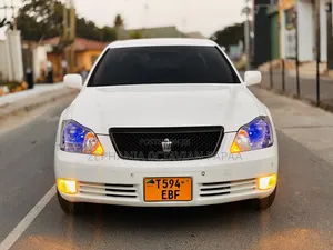 Toyota Crown 2007 White