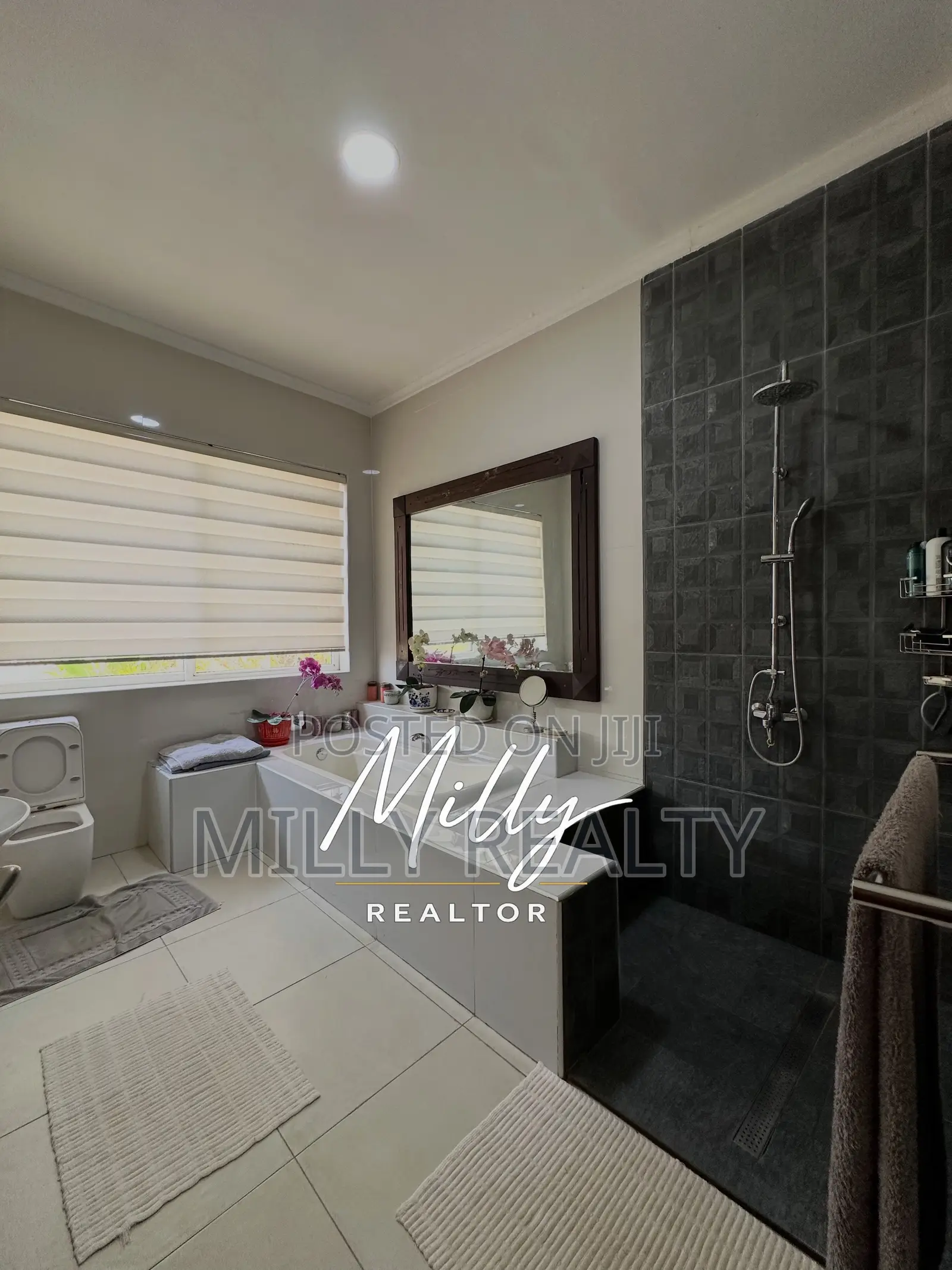 4bdrm House in Bahari Beach Near, Kunduchi for sale