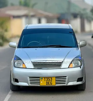 Toyota Opa 2003 Silver