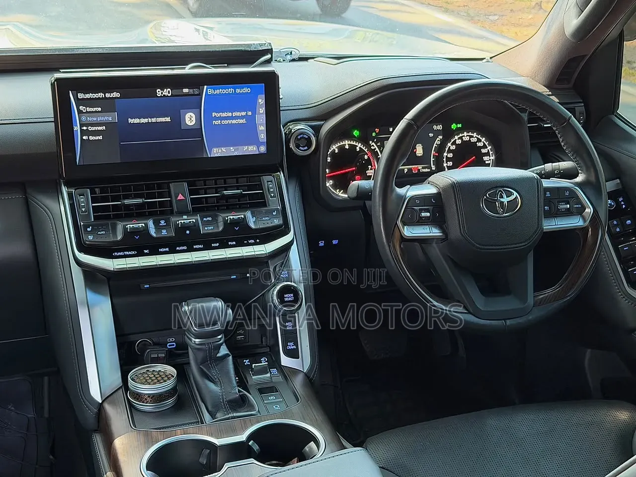 Toyota Land Cruiser 2023 White