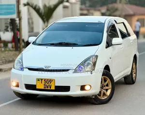Toyota Wish 2005 White