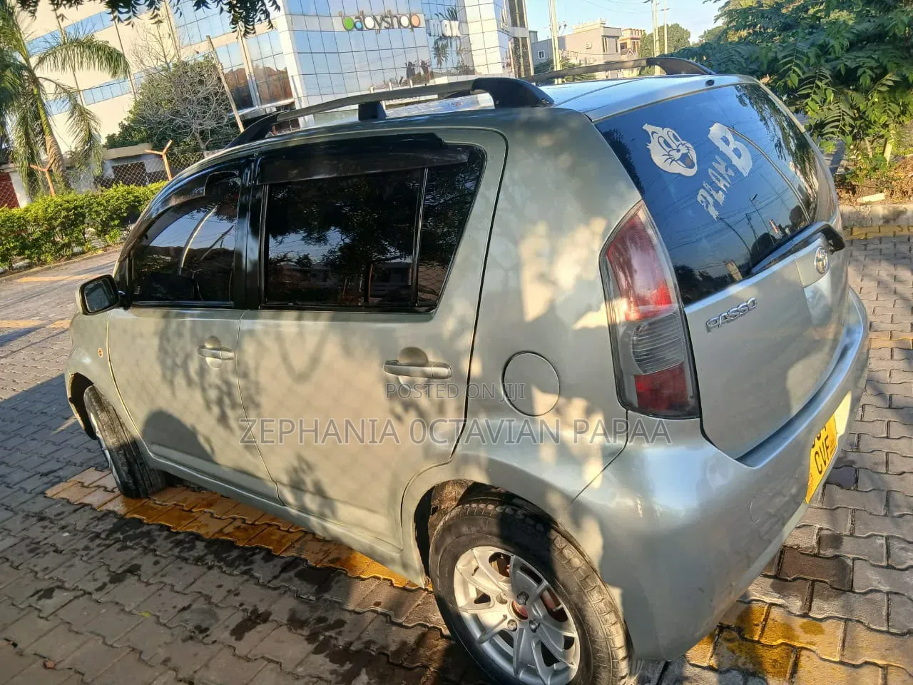 Toyota Passo 2004 Silver