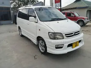 Toyota TownAce 2003 White