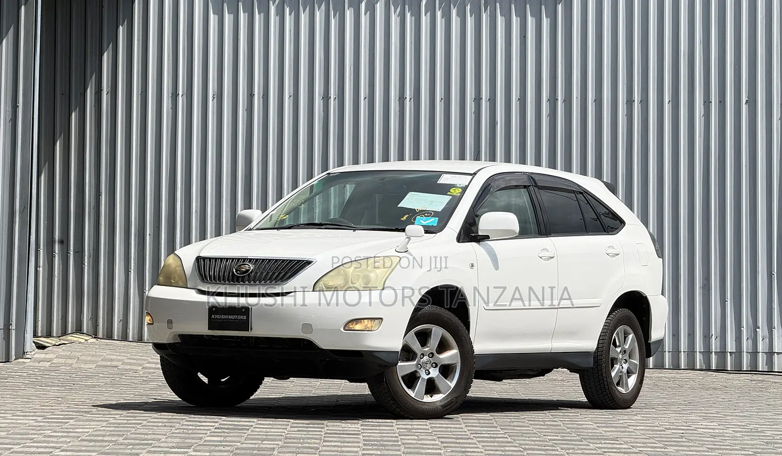 Toyota Harrier 240G 2003 White