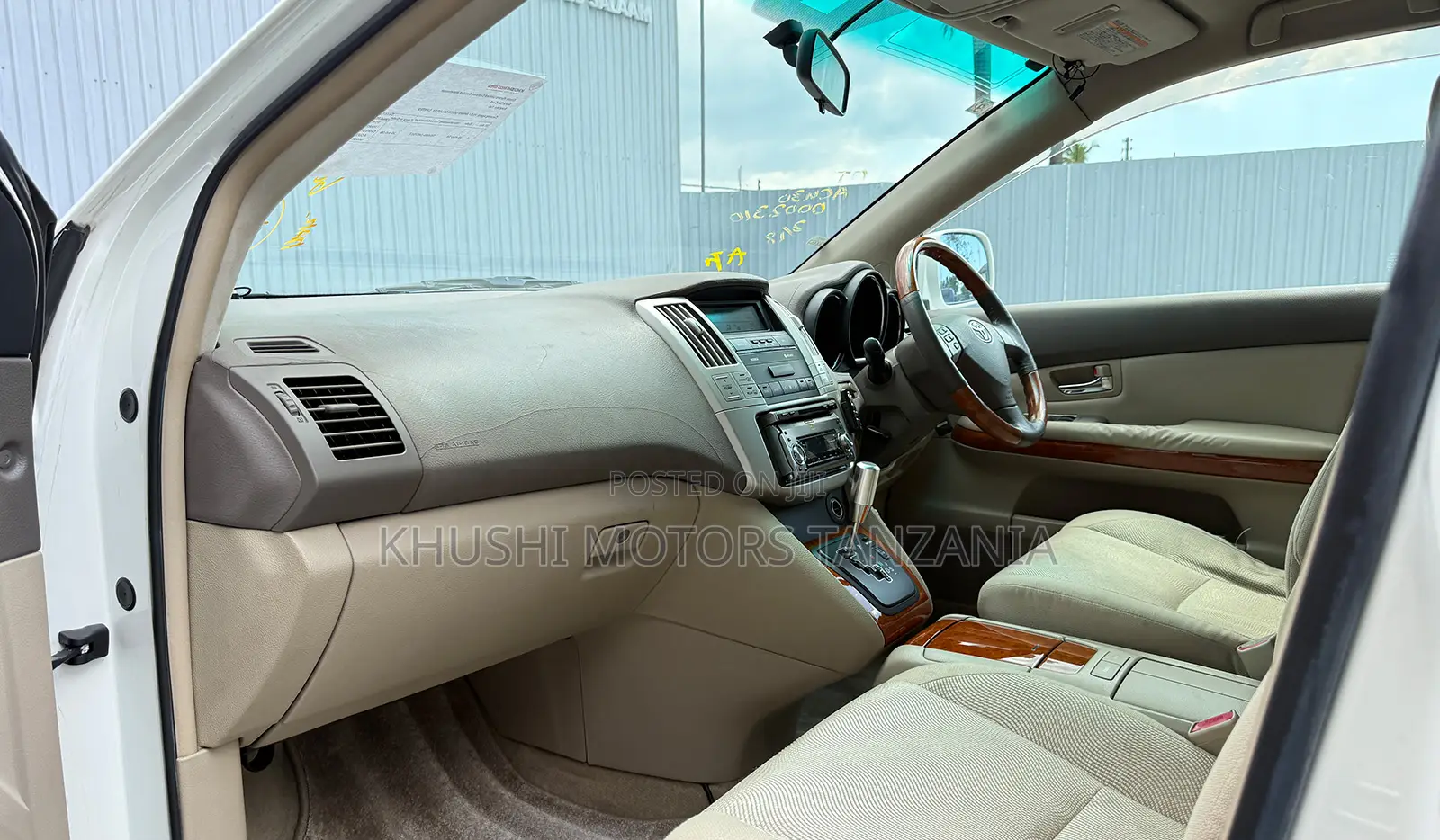 Toyota Harrier 240G 2003 White