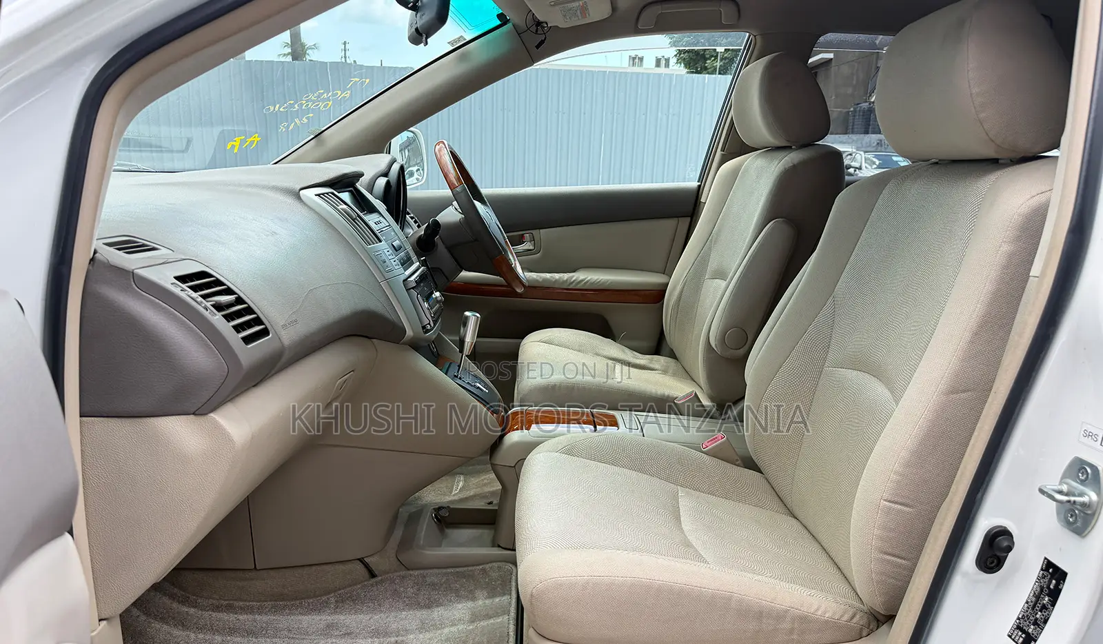 Toyota Harrier 240G 2003 White