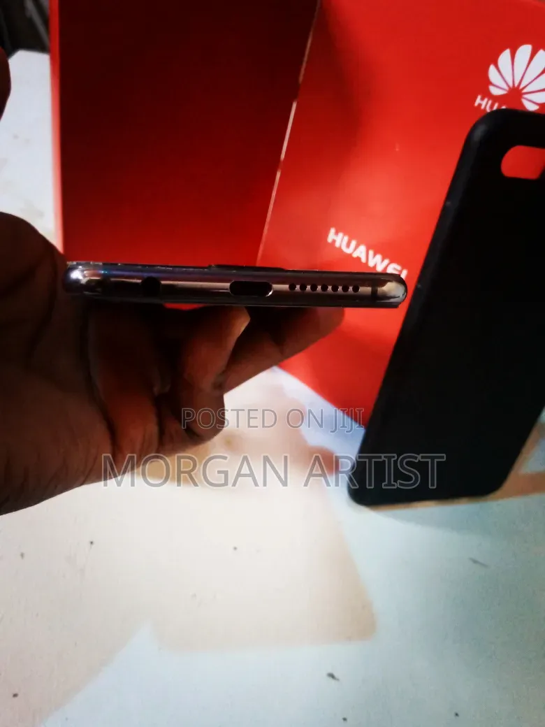New Huawei Nova 2S 128 GB Black