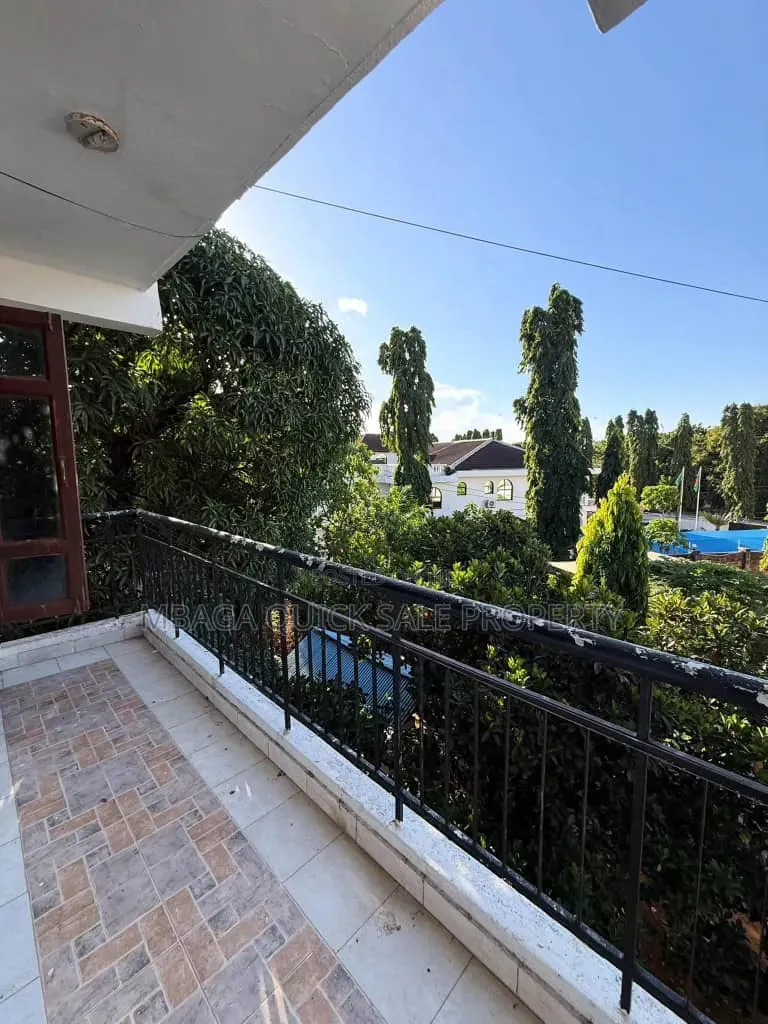 3bdrm Apartment in Masaki for rent