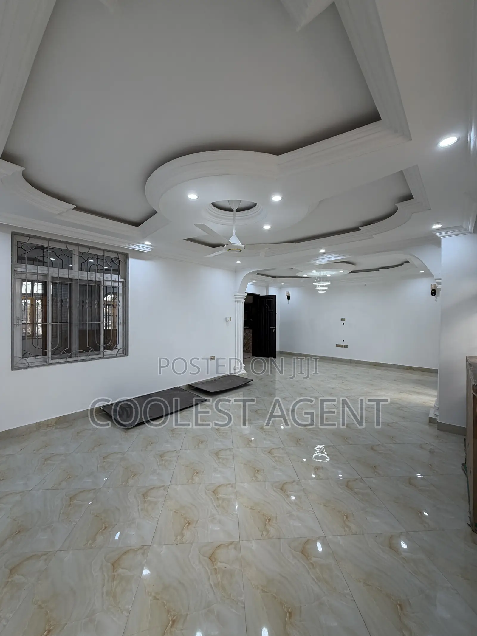 10bdrm Duplex in Coolest Estate, Kinondoni for sale