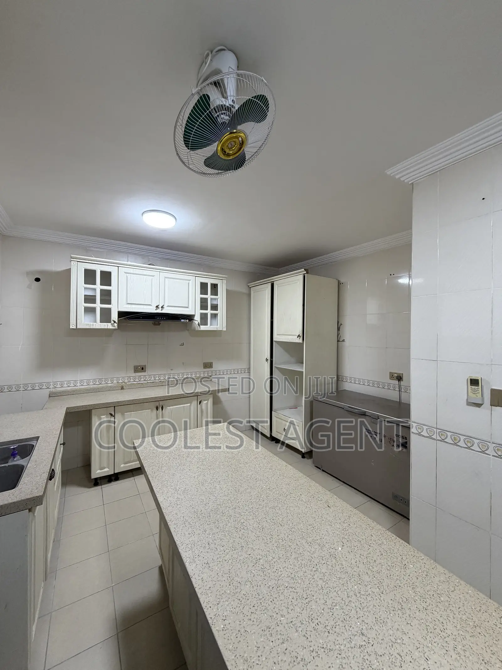 10bdrm Duplex in Coolest Estate, Kinondoni for sale