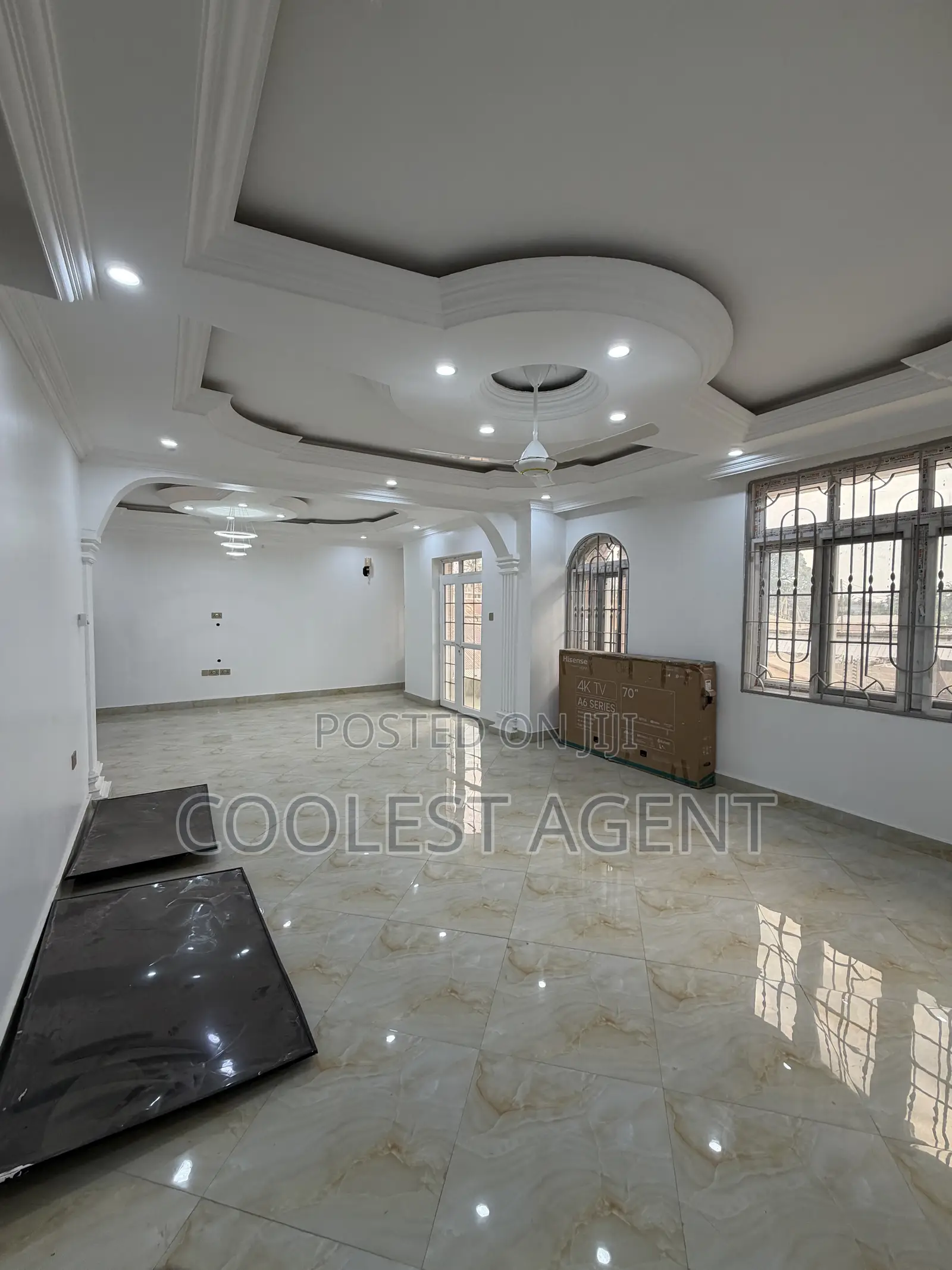 10bdrm Duplex in Coolest Estate, Kinondoni for sale