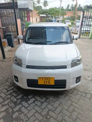 Toyota Rumion 1.5 FWD 2023 White