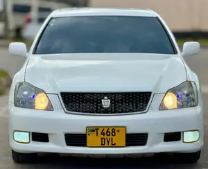 Toyota Crown 2008 Silver