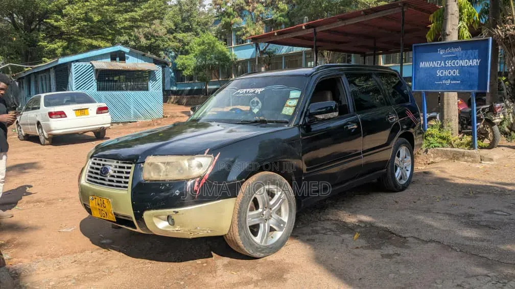 Subaru Forester 2005 Black