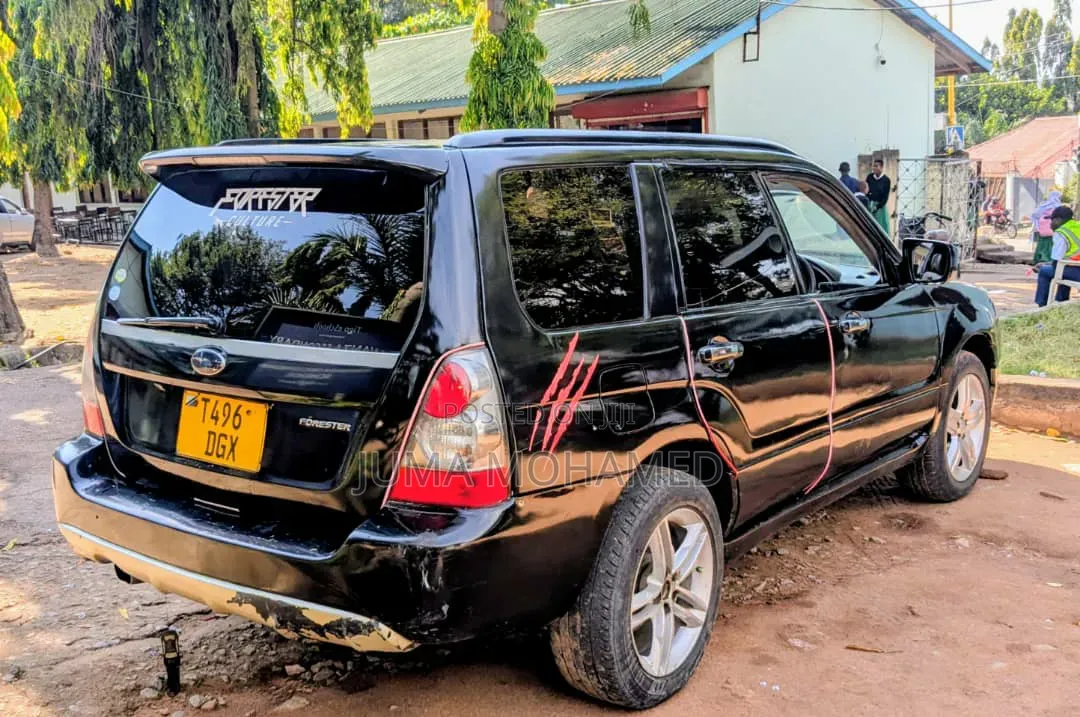 Subaru Forester 2005 Black