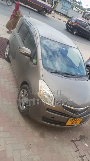 Toyota Innova 2006 Silver