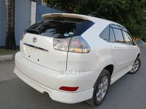 Toyota Harrier 2005 White