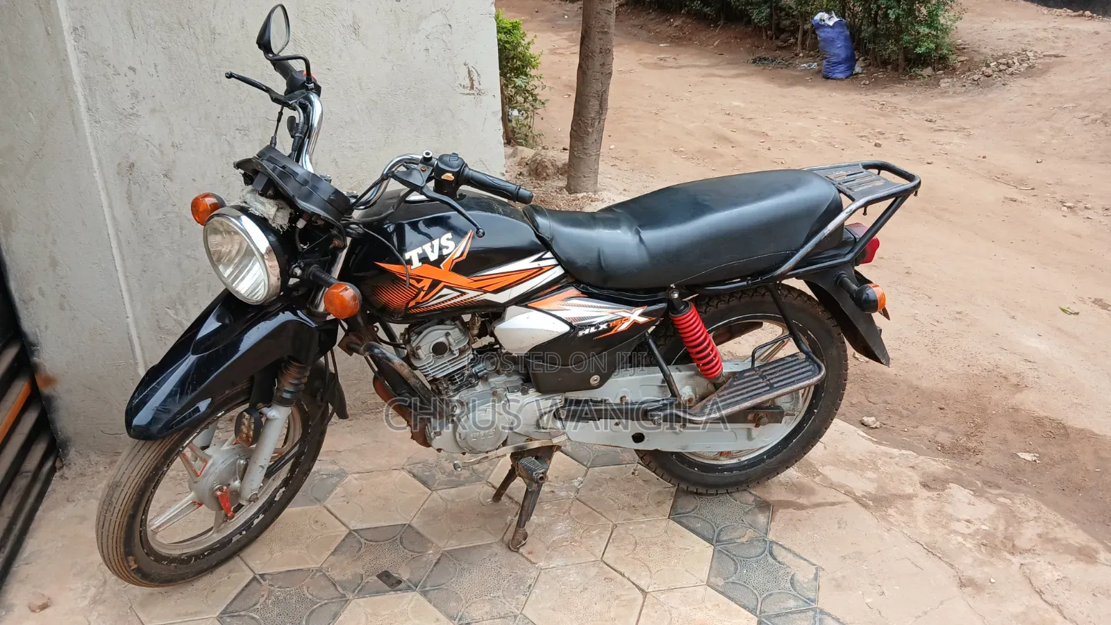 TVS HLX Plus ES 2019 Black