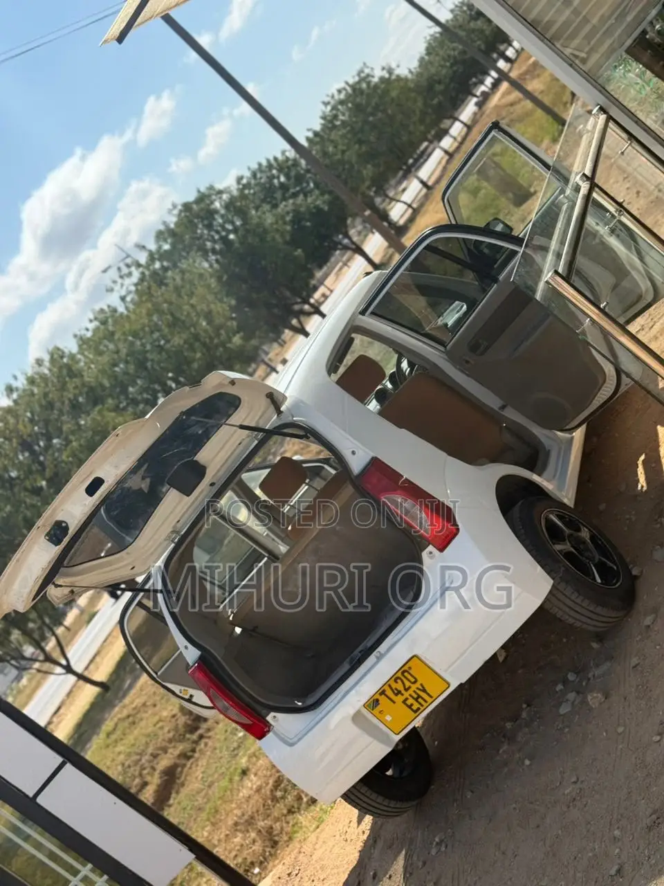 Suzuki Alto 660cc FWD 2014 White
