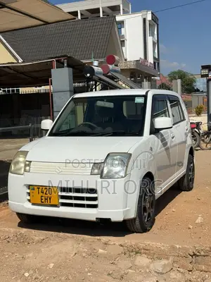 Suzuki Alto 660cc FWD 2014 White