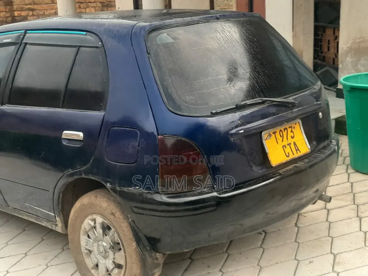 Toyota Starlet 1996 Blue