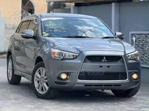 Mitsubishi RVR 2010 Gray