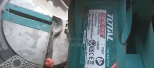 Mitre Saw Ya Kukata Mbao/Aluminium