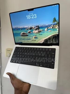 Laptop Apple MacBook Pro 2024 M4 16GB Apple M4 SSD 512GB