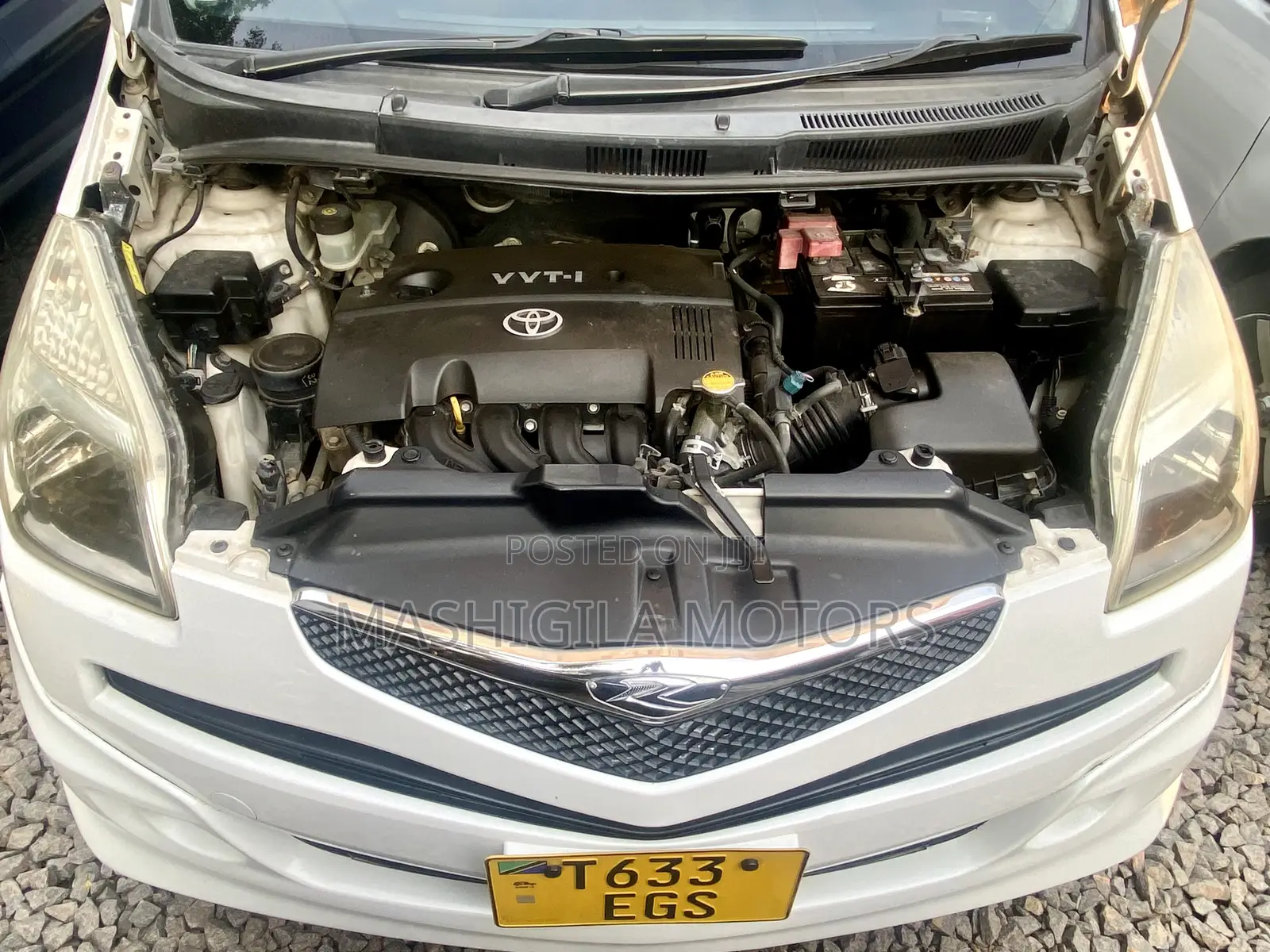Toyota Ractis 2006 White