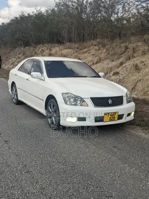 Toyota Crown 2007 White