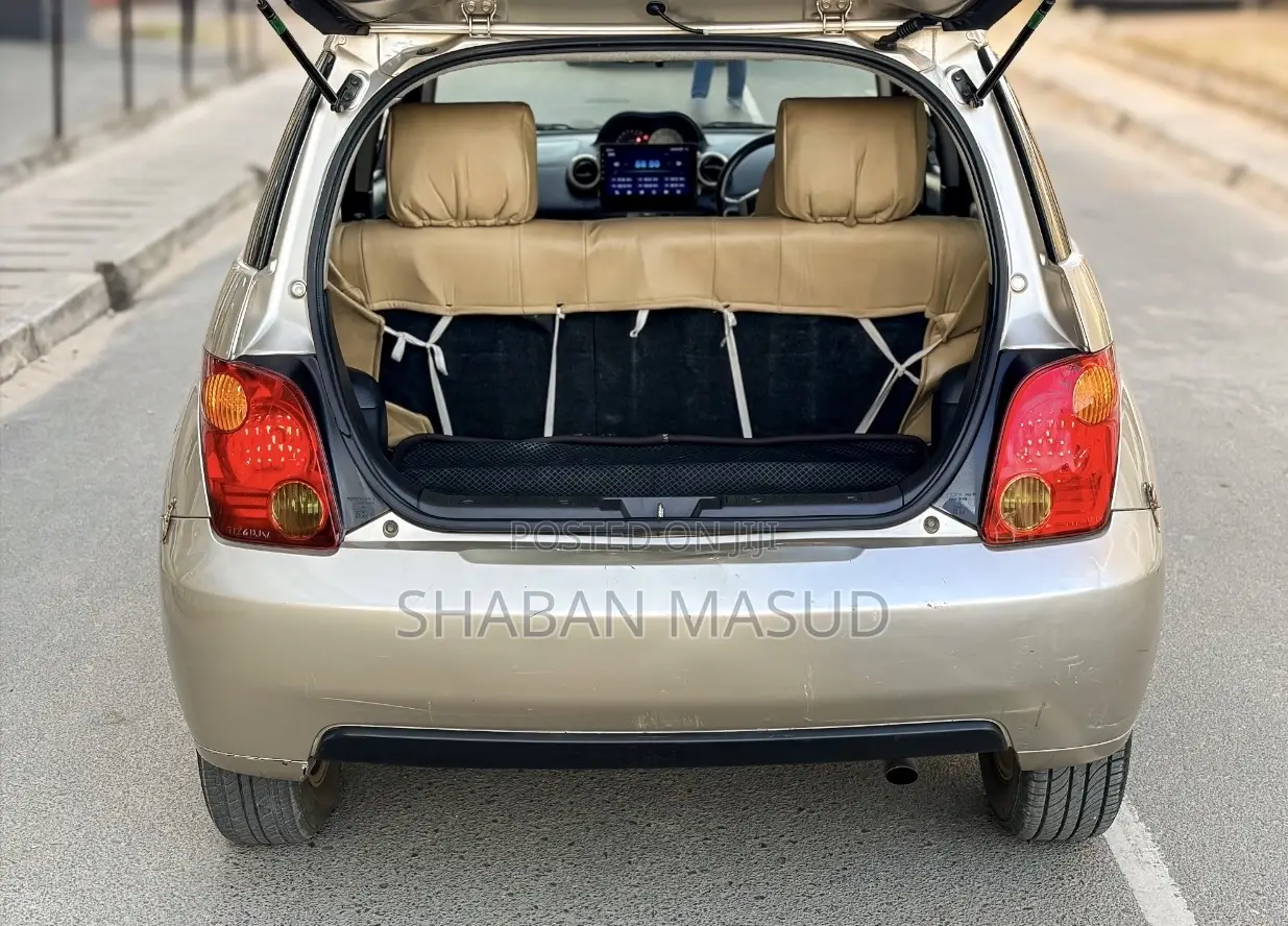 Toyota IST 2004 Teal