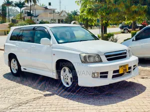 Toyota Kluger 2005 White