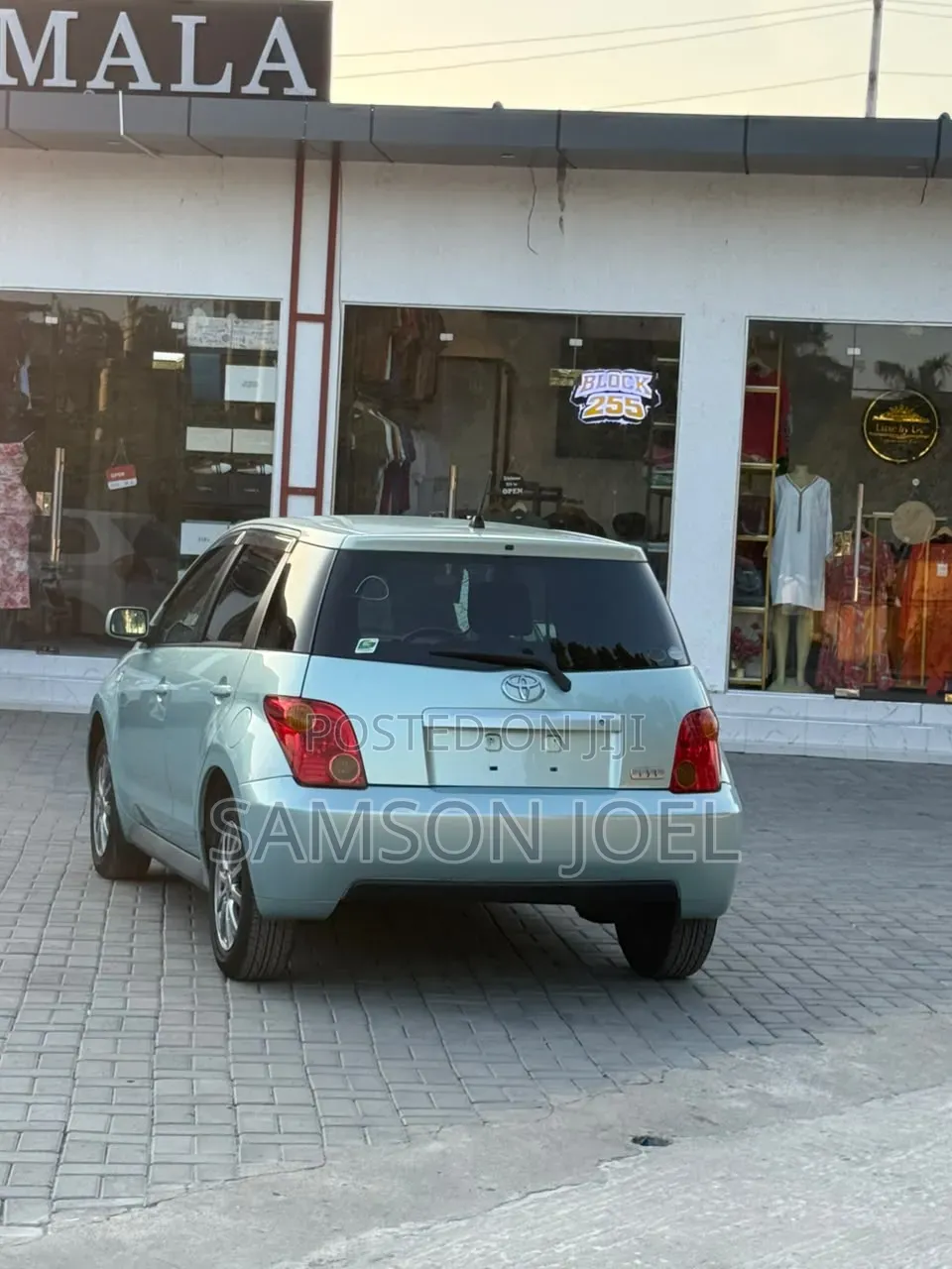 Toyota IST 2005 Blue