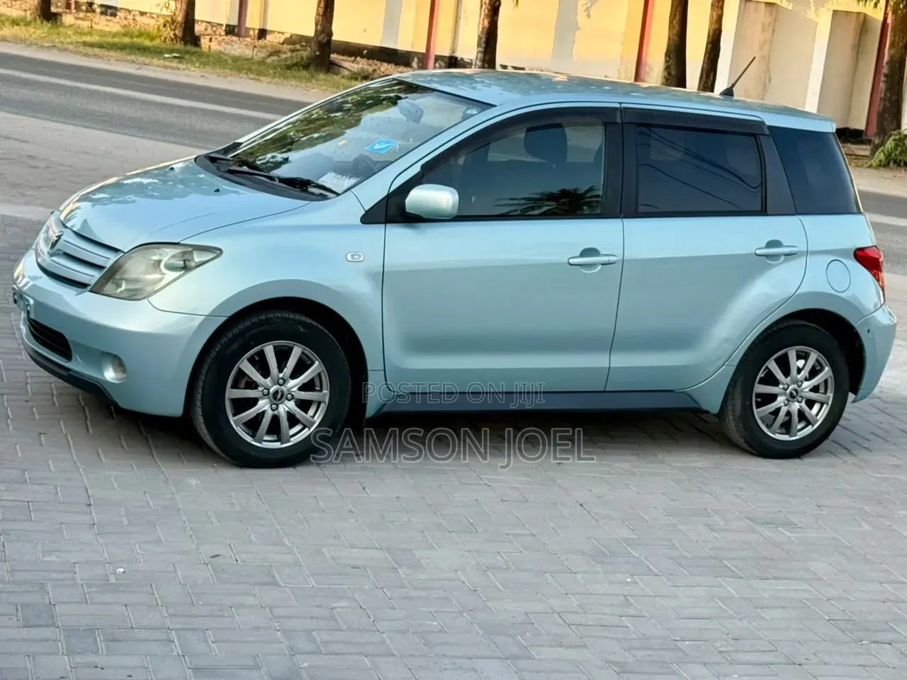 Toyota IST 2005 Blue
