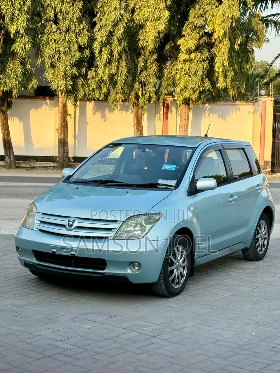 Toyota IST 2005 Blue