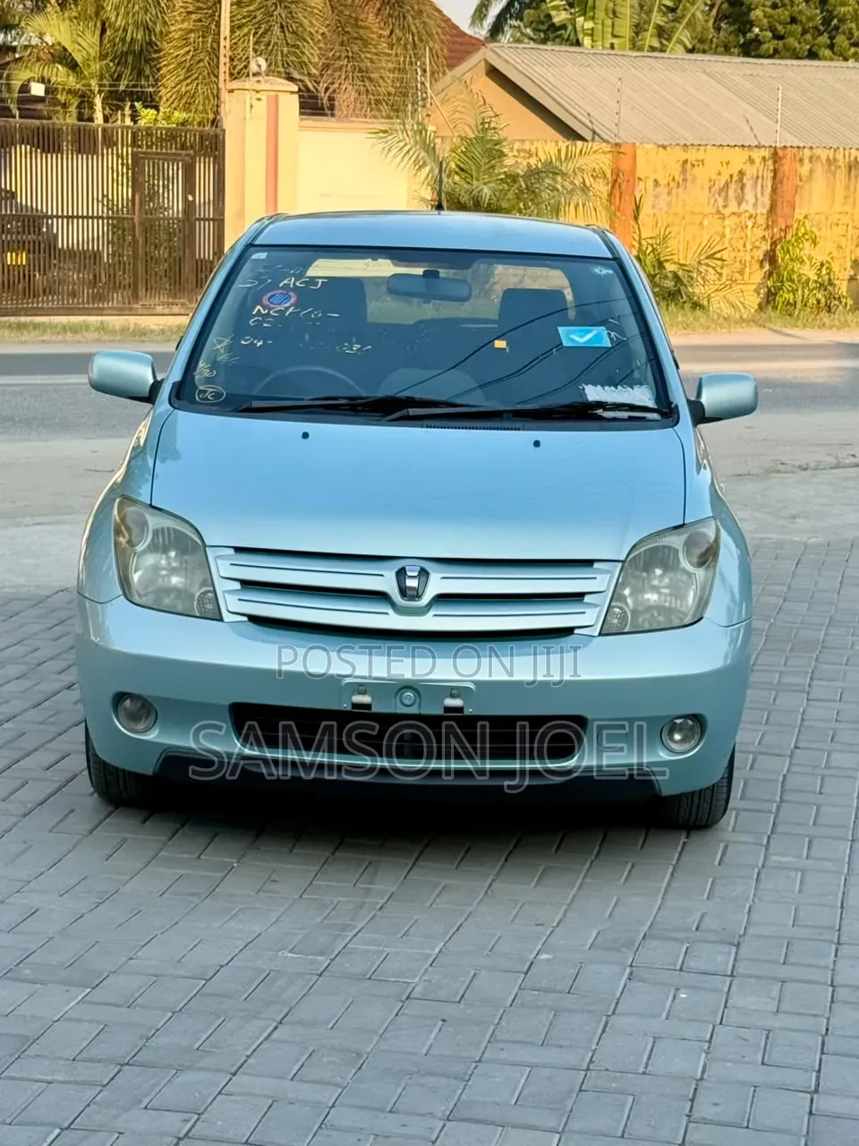 Toyota IST 2005 Blue