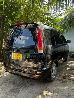 Toyota Noah 2005 Black