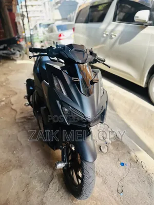 New Vespa GTS 125 Racing Sixties 2020 Black