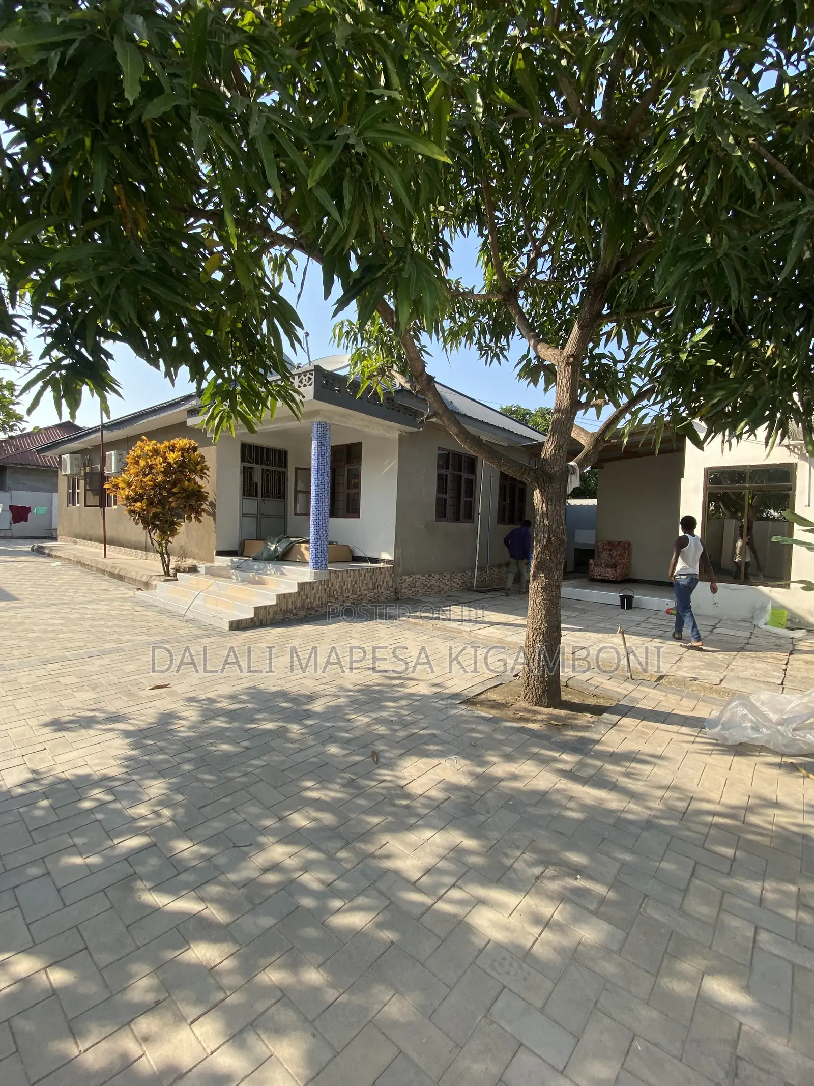 4bdrm House in Mwafrica Street, Kigamboni for sale