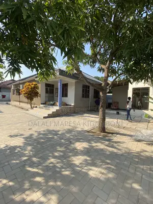 4bdrm House in Mwafrica Street, Kigamboni for sale