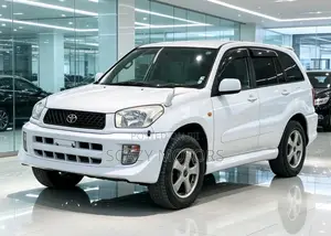 Toyota RAV4 Automatic 2000 White