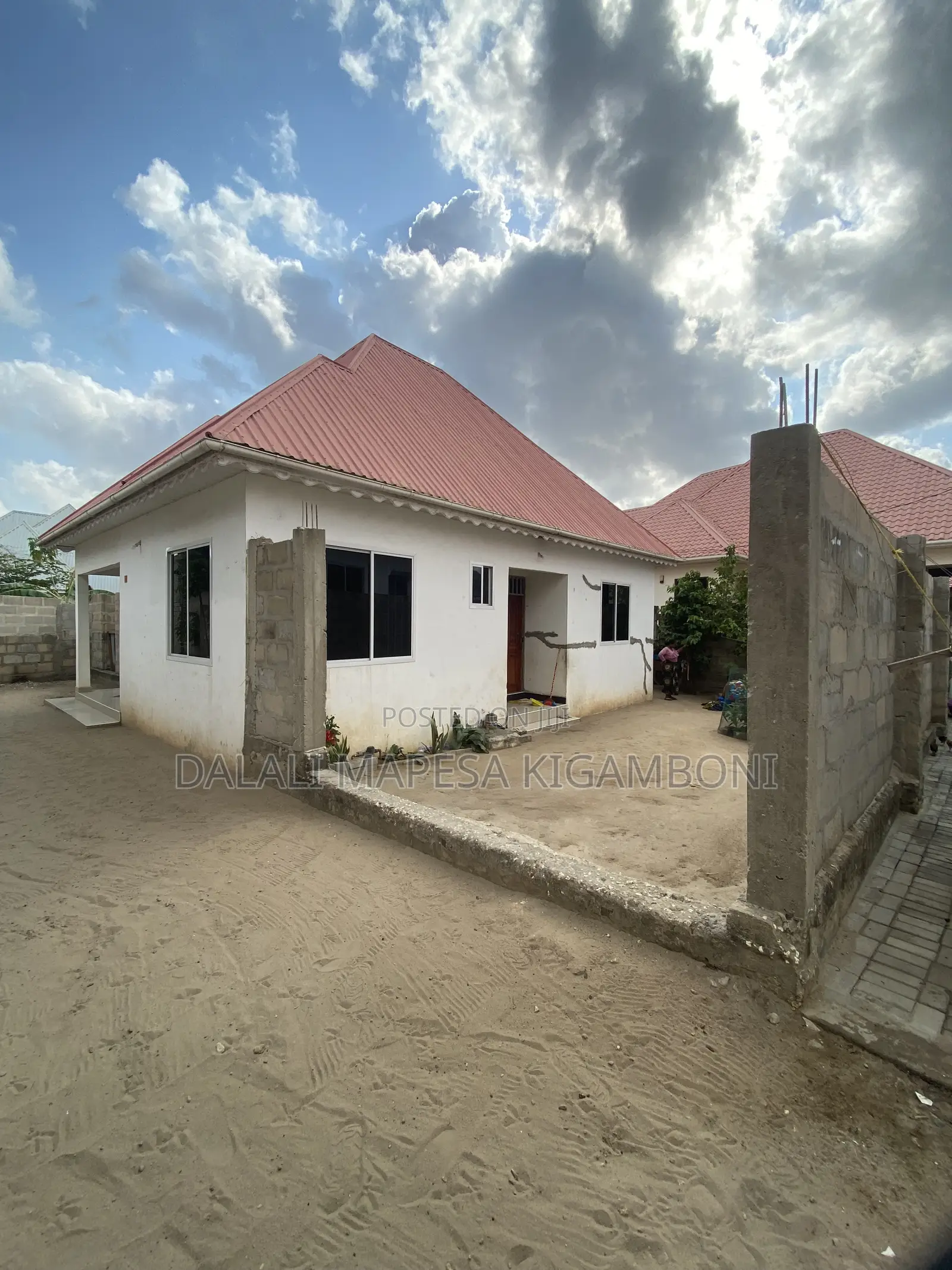 3bdrm House in Kiwanda Cha Rangi, Kigamboni for sale