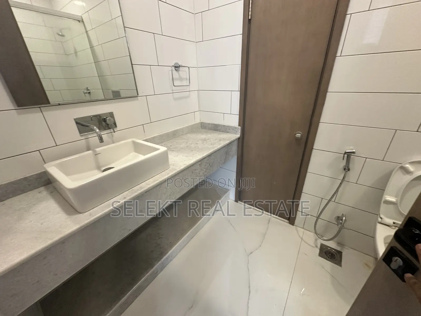 Furnished 3bdrm Apartment in Masaki for rent