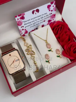 Apple Watch and Ladies Set for Girlfriends Day Rose Gold