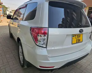 Subaru Forester 2009 White