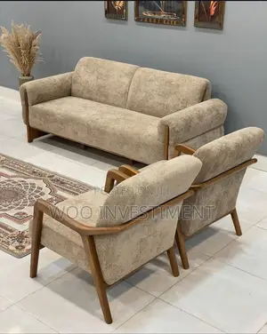 Classic 3-Seater Sofa