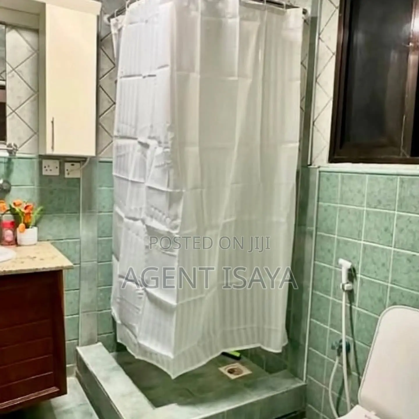 Furnished 4bdrm Apartment in Upanga West for rent