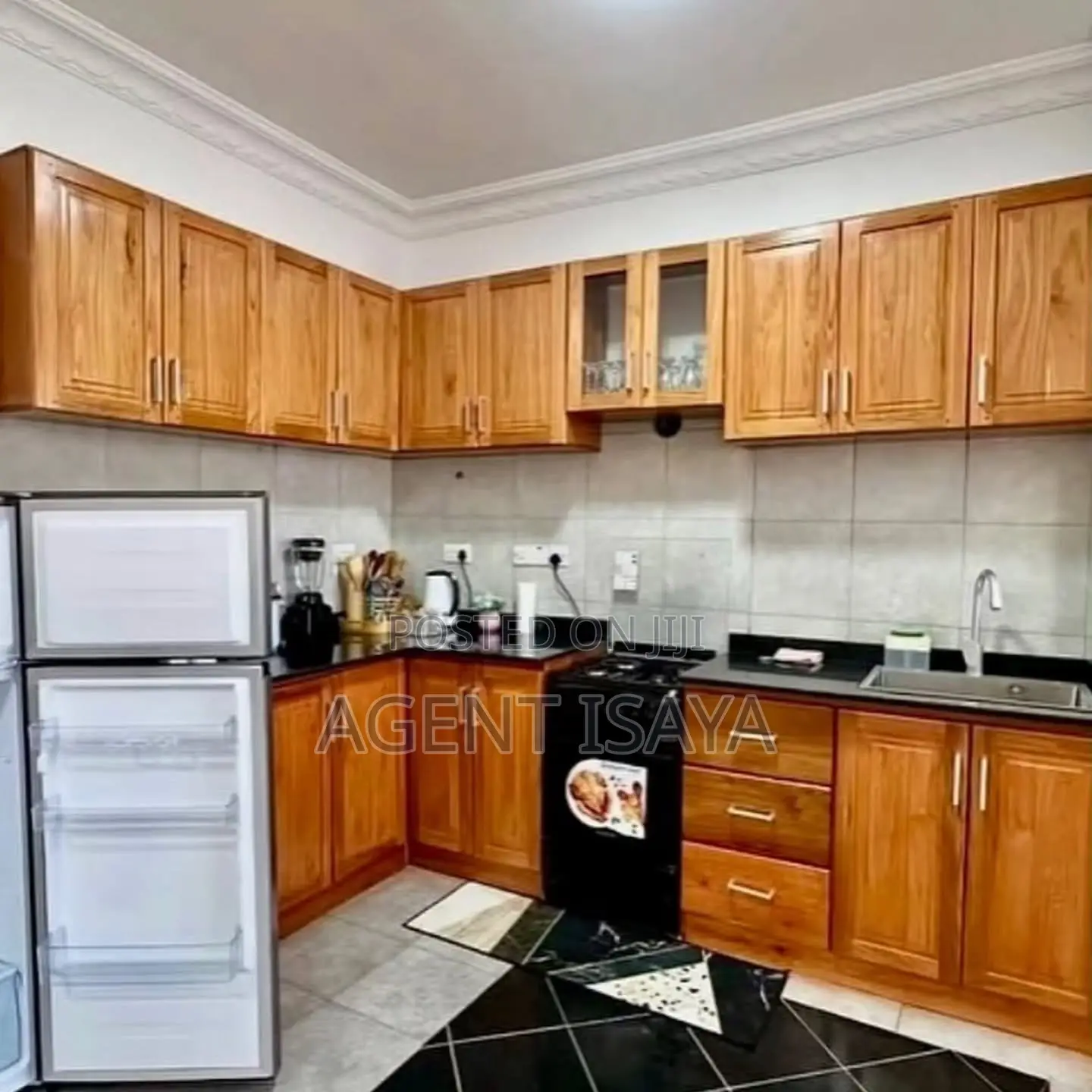 Furnished 4bdrm Apartment in Upanga West for rent