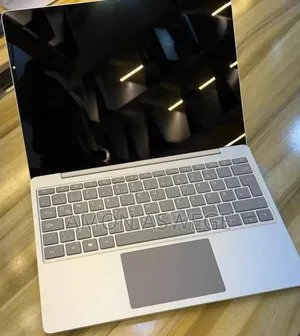 New Laptop Microsoft Surface Go 8GB Intel Core i5 SSD 256GB